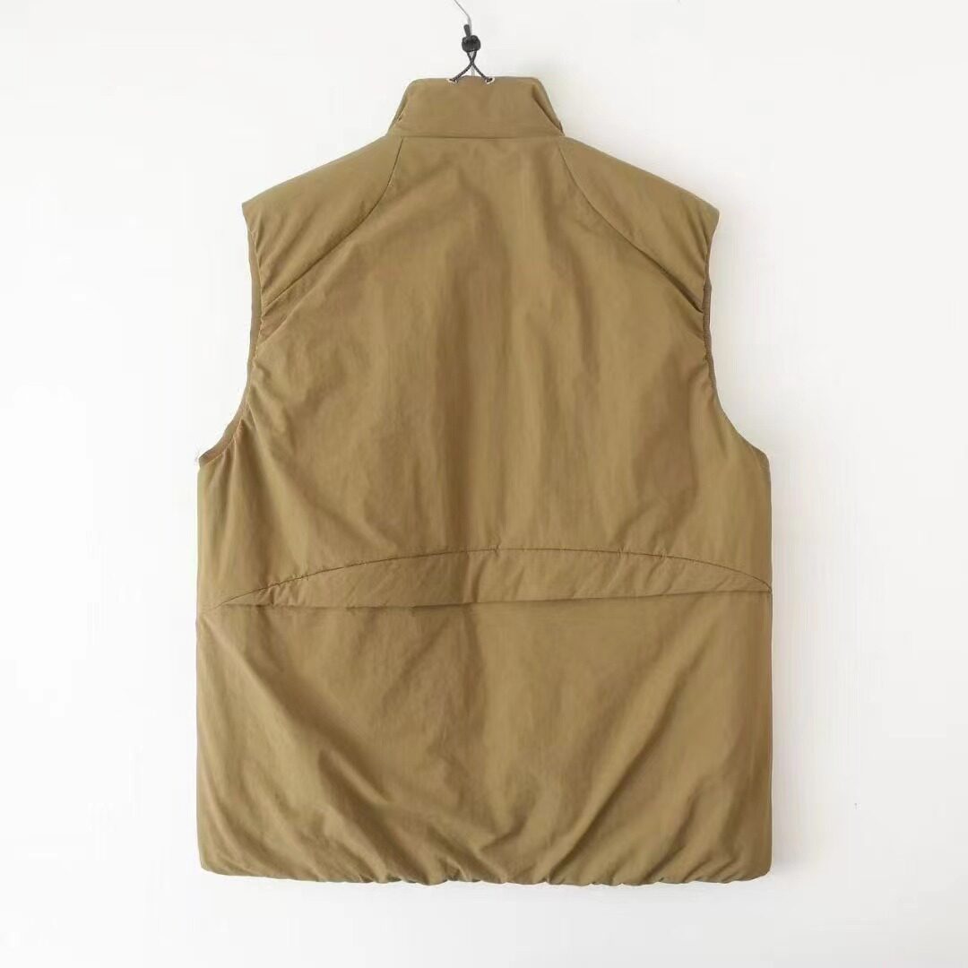 American Retro Techwear Stand  - مراجعة Padded Vest Gilet وسعره