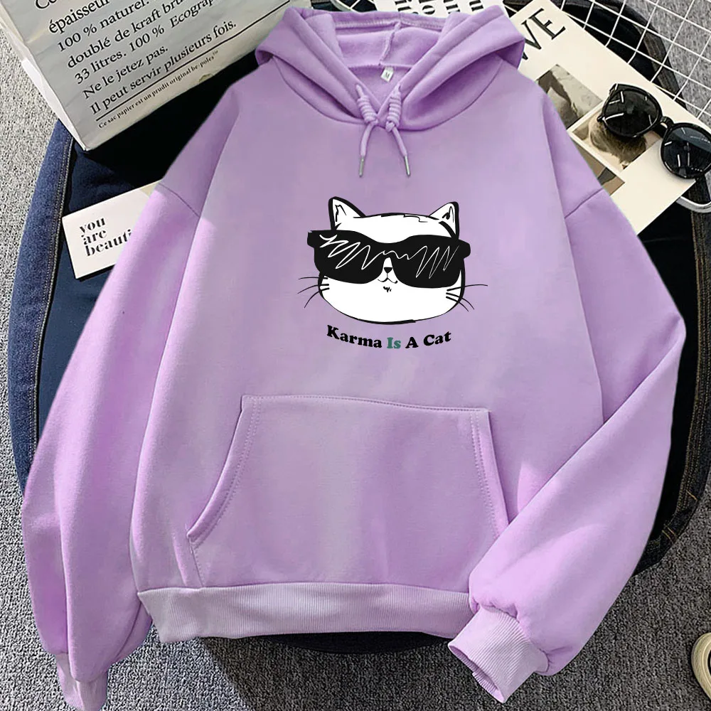 The Eras Tour Karma Is A Cat H - مراجعة Winter Clothing Yellowknife وسعره