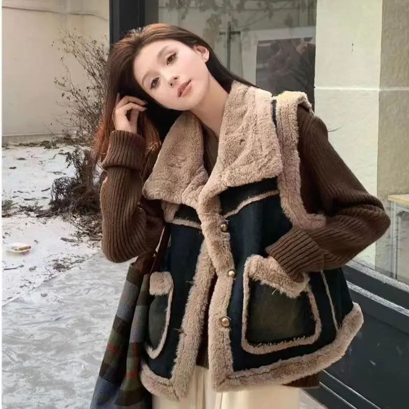 Lady Mink Velvet Giletes Light - مراجعة Padded Vest Gilet وسعره